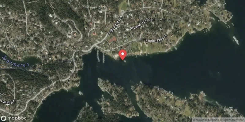 Satellitbild över Älgöbadet i Nacka
