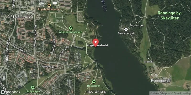 Satellitbild över Ängsholmsbadet i Täby
