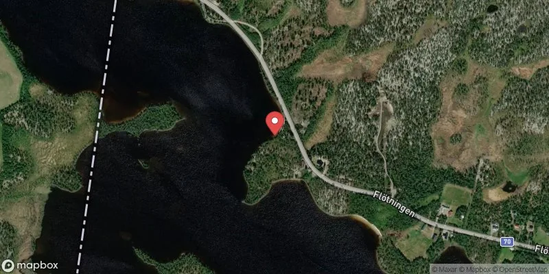 Satellitbild över Flötningens badplats i Älvdalen