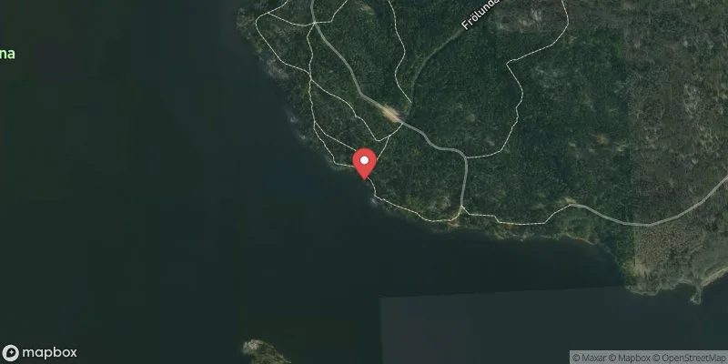 Satellitbild över Frölunda badplats (klippbad) i Upplands-Bro