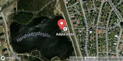 Handskerydssjön,AdelaUdde
