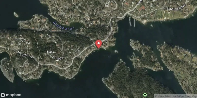 Satellitbild över Kyrksundsbadet i Nacka
