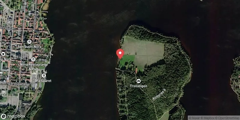 Satellitbild över Norasjön, Alnstorps ö i Nora