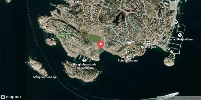 Satellitbild över Pinneviksbadet i Lysekil
