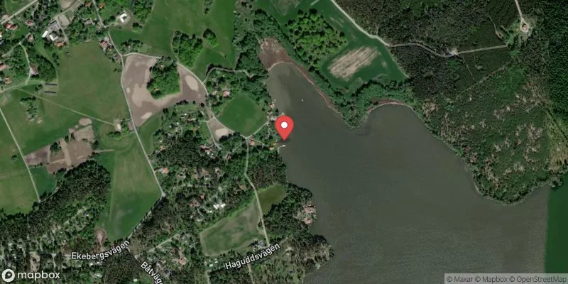 Satellitbild över Tunaviksbadet, privat i Strängnäs